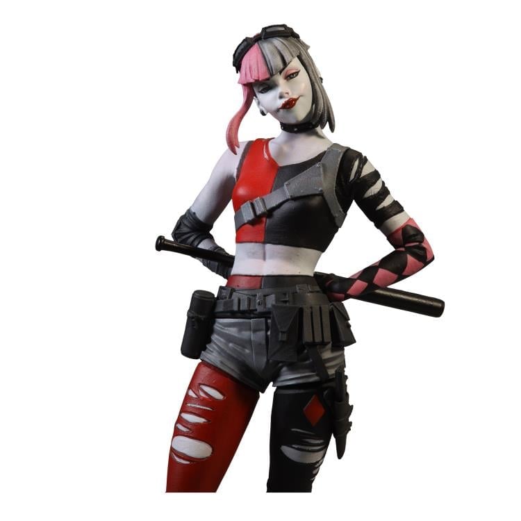 DC Comics Red, White & Black Harley Quinn (Simone Di Meo) 1/10 ScaleLimited Edition Statue Gallery Image 10