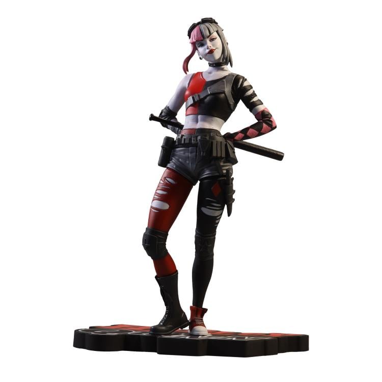 DC Comics Red, White & Black Harley Quinn (Simone Di Meo) 1/10 ScaleLimited Edition Statue Gallery Image 5