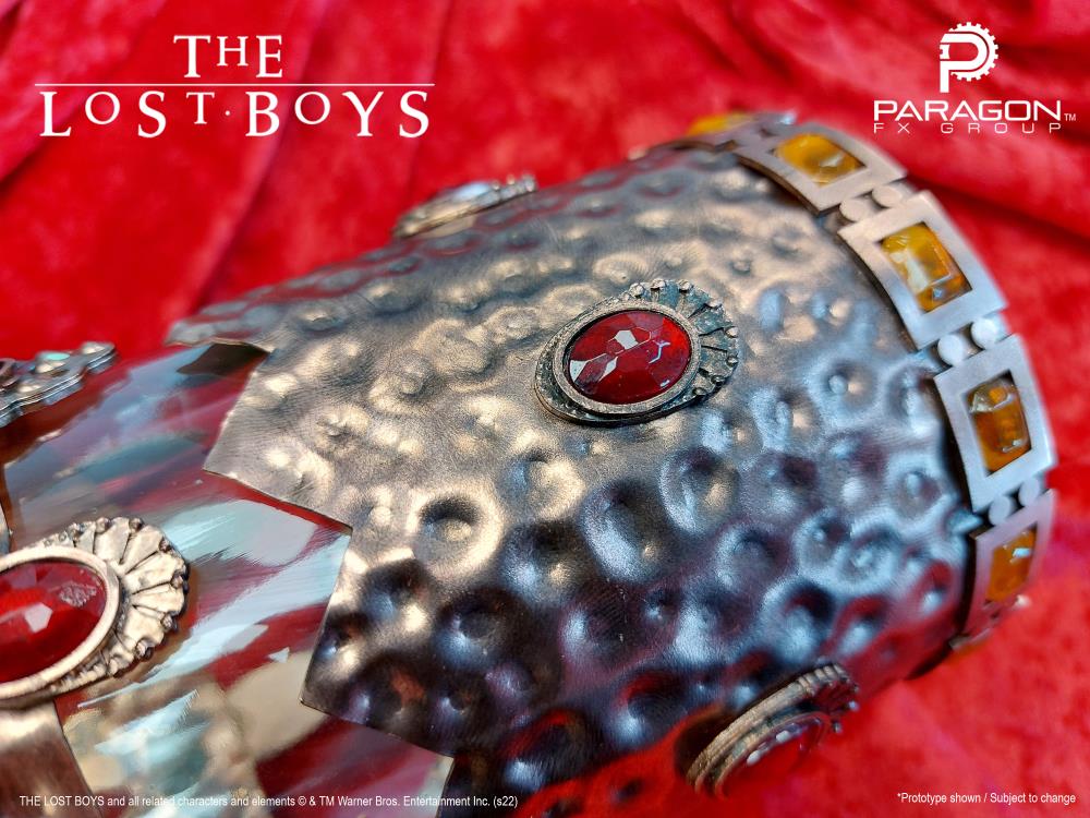 The Lost Boys David's Bottle 1/1 Scale Limited Edition Prop Replica Gallery Image 4