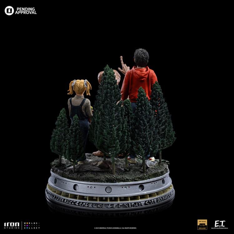 E.T. the Extra-Terrestrial E.T., Elliot, and Gertie 1/10 Deluxe