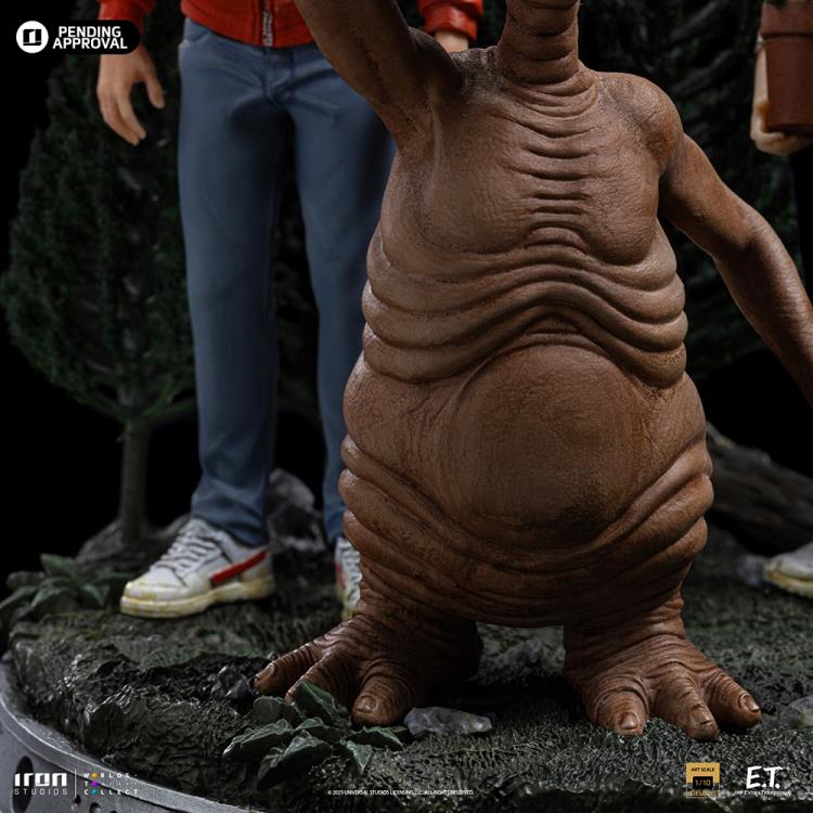 E.T. the Extra-Terrestrial E.T., Elliot, and Gertie 1/10 Deluxe