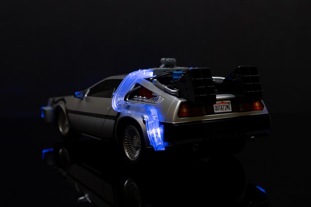 Back to the Future Hollywood Rides DeLorean Time Machine 1/16 Scale R/C Vehicle Gallery Image 21