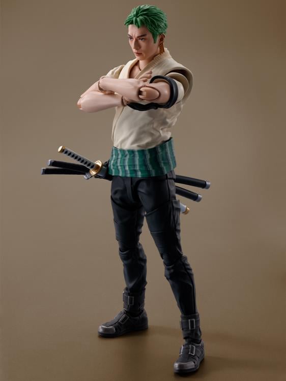 One Piece (A Netflix Series) S.H.Figuarts Roronoa Zoro Action Figure Gallery Image 5