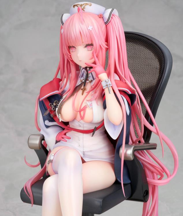Azur Lane Perseus (Nursery Unfamiliar Duties Ver.) 1/7 Scale Figure Gallery Image 12