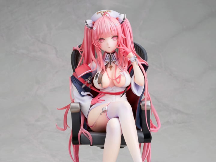 Azur Lane Perseus (Nursery Unfamiliar Duties Ver.) 1/7 Scale Figure Gallery Image 1