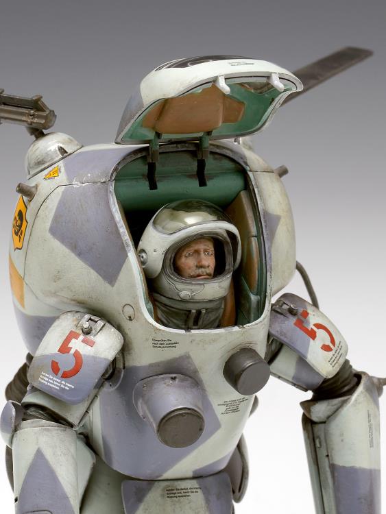 Maschinen Krieger P.K.A. Weltraum Ausf Fliege 1/20 Scale Model Kit Gallery Image 11