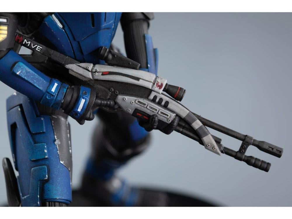 Mass Effect Garrus Vakarian Statue Gallery Image 12
