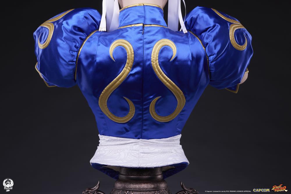 Street Fighter Chun-Li Life-Size Bust Gallery Image 16