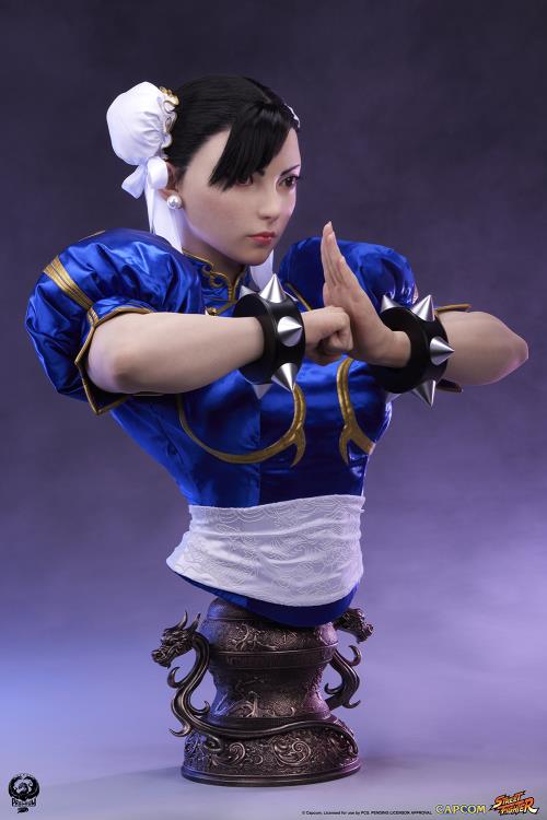 Street Fighter Chun-Li Life-Size Bust Gallery Image 21