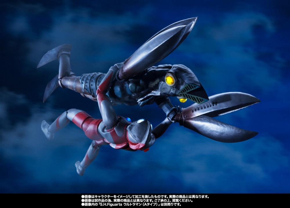 Ultraman S.H.Figuarts Alien Baltan (Shoot the Invader Ver.) Action Figure Gallery Image 9