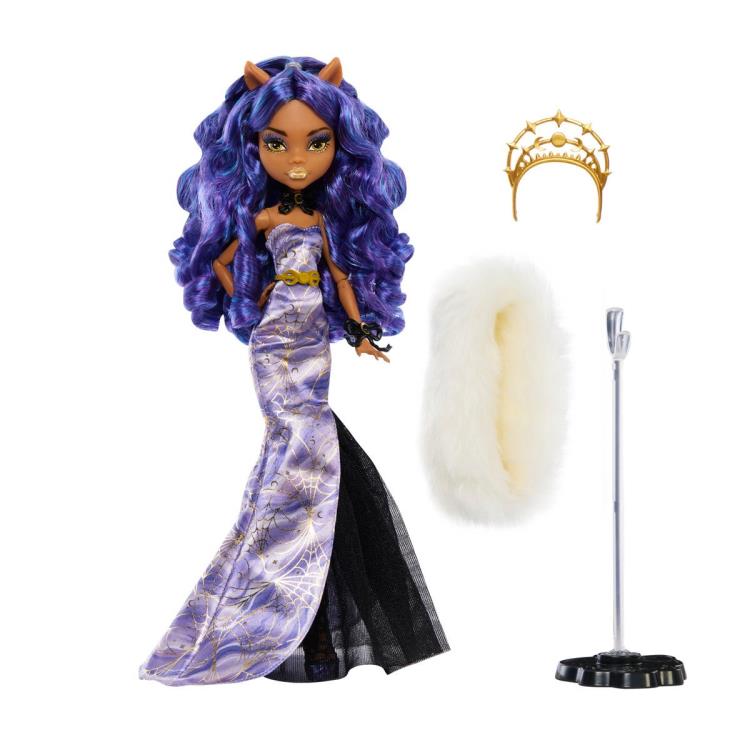 Monster High Howliday Winter Edition Clawdeen Wolf Doll Gallery Image 8