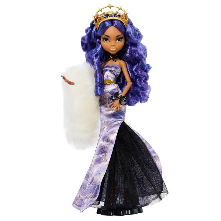 Monster High Howliday Winter Edition Clawdeen Wolf Doll Gallery Image 3