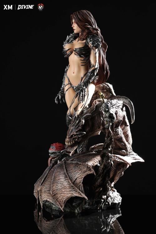 Witchblade (2023 Edition) 1/4 Scale Limited Edition Statue Gallery Image 5