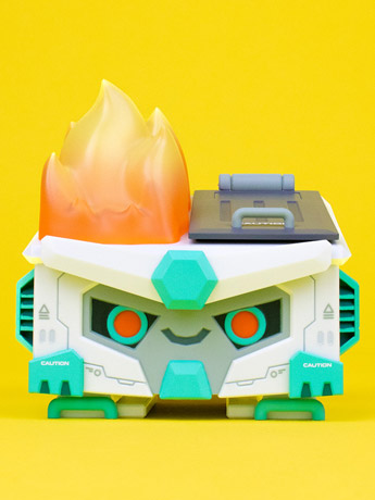 Lil Dumpster Fire Mecha Dumpster Fire DF-79 Vinyl Figure Gallery Image 2