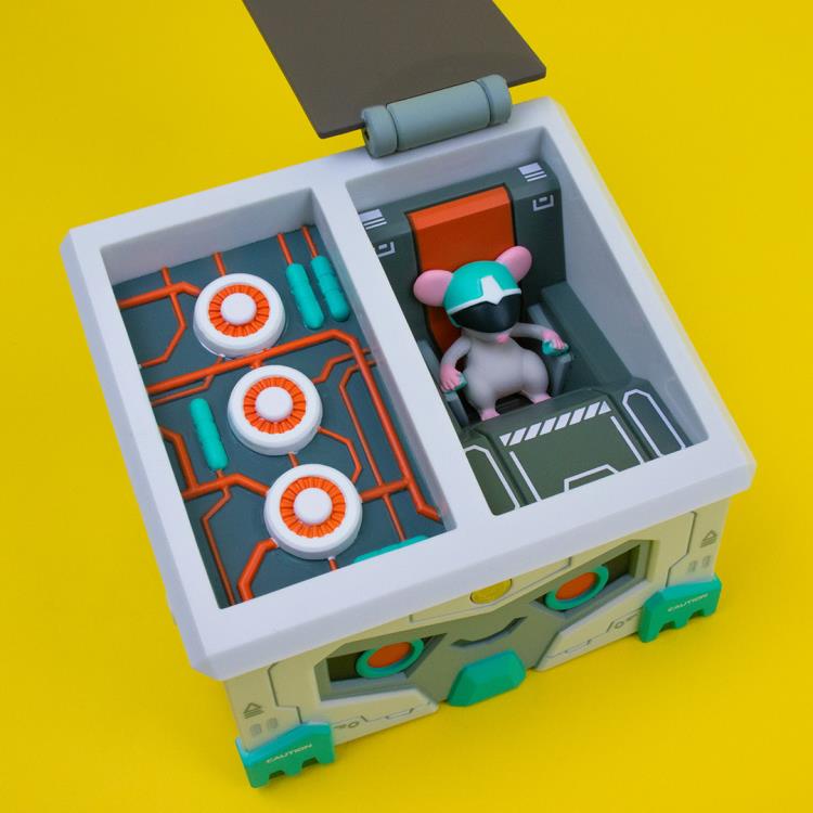 Lil Dumpster Fire Mecha Dumpster Fire DF-79 Vinyl Figure Gallery Image 10