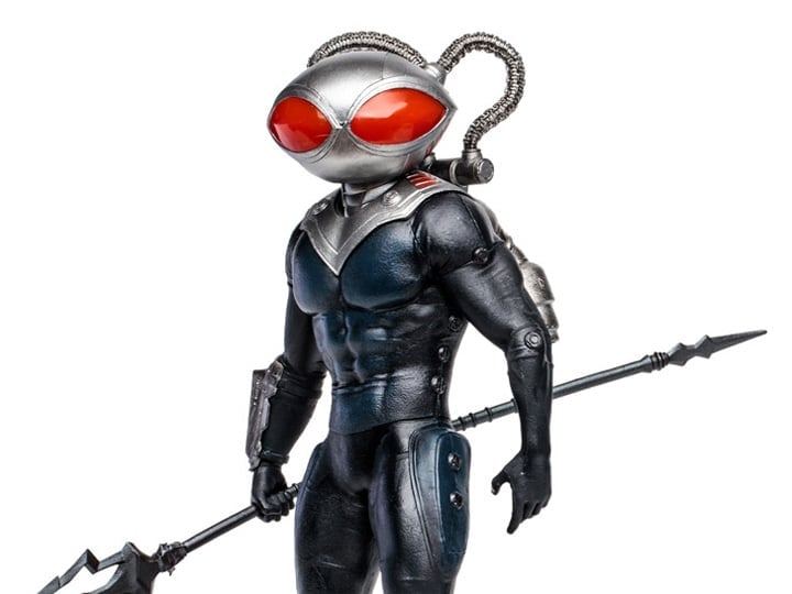 Aquaman and the Lost Kingdom DC Multiverse Black Manta Statue Gallery Image 1