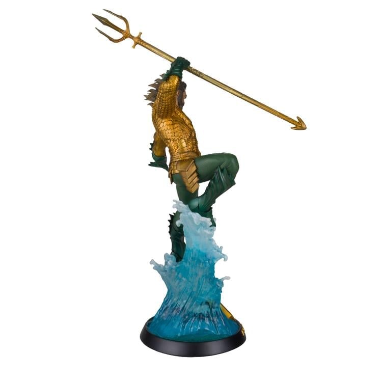 Aquaman and the Lost Kingdom Aquaman 12" Statue Gallery Image 4