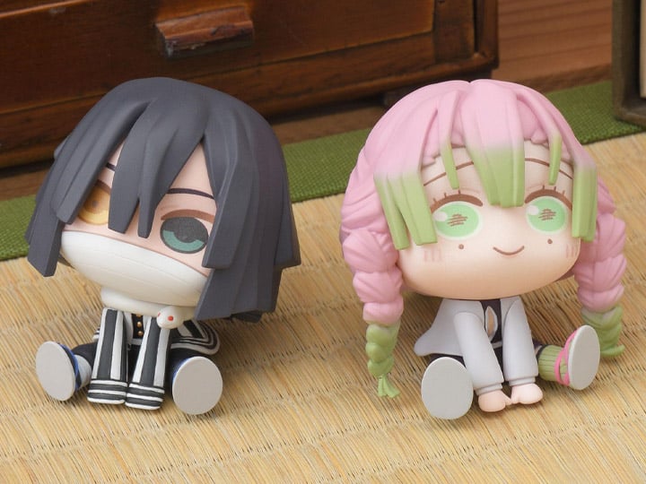 Demon Slayer: Kimetsu no Yaiba QyuruMe Obanai Iguro & Mitsuri Kanroji Set of 2 Mini Figures Gallery Image 1