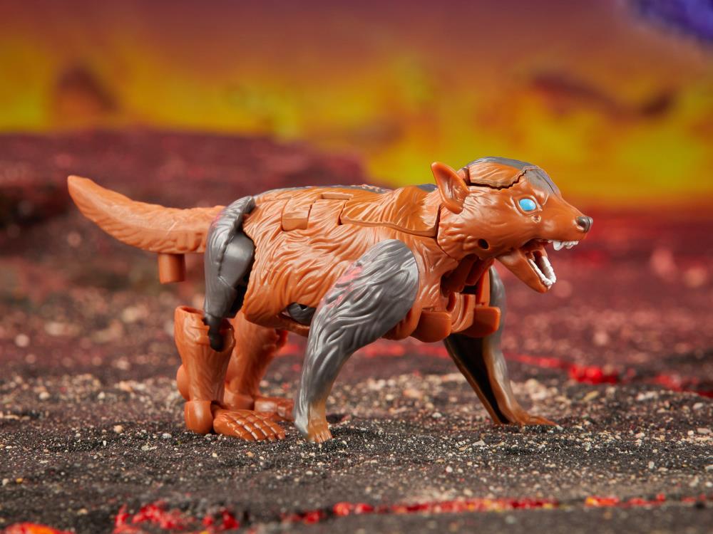 Transformers: Legacy United Core Beast Wars Universe Tasmania Kid Gallery Image 9