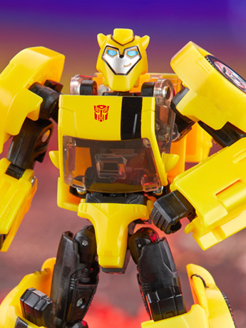 Transformers: Legacy United Deluxe Animated Universe Bumblebee Gallery Image 2