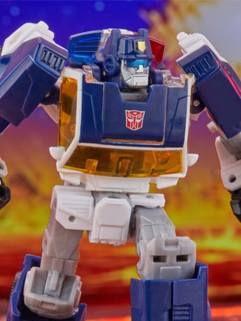 Transformers: Legacy United Deluxe Rescue Bots Universe Autobot Chase Gallery Image 2