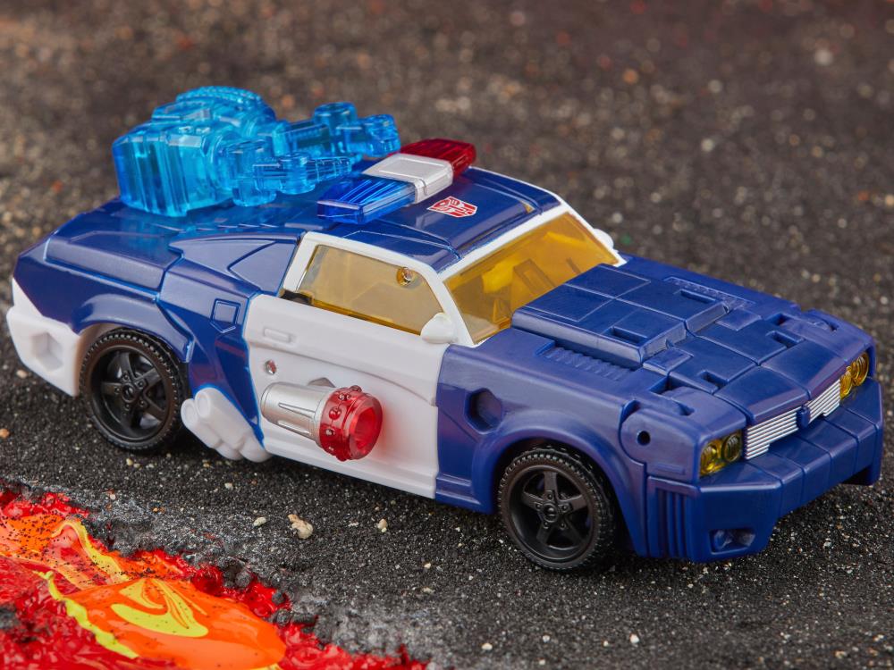 Transformers: Legacy United Deluxe Rescue Bots Universe Autobot Chase Gallery Image 13
