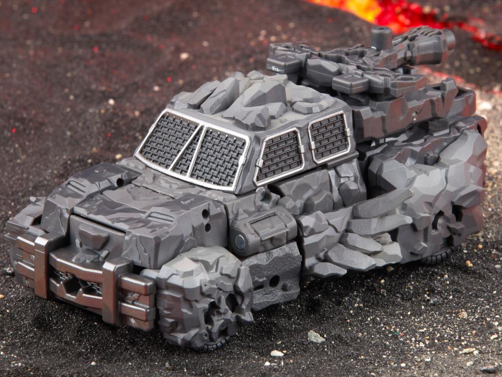 Transformers: Legacy United Deluxe Infernac Universe Magneous Gallery Image 12