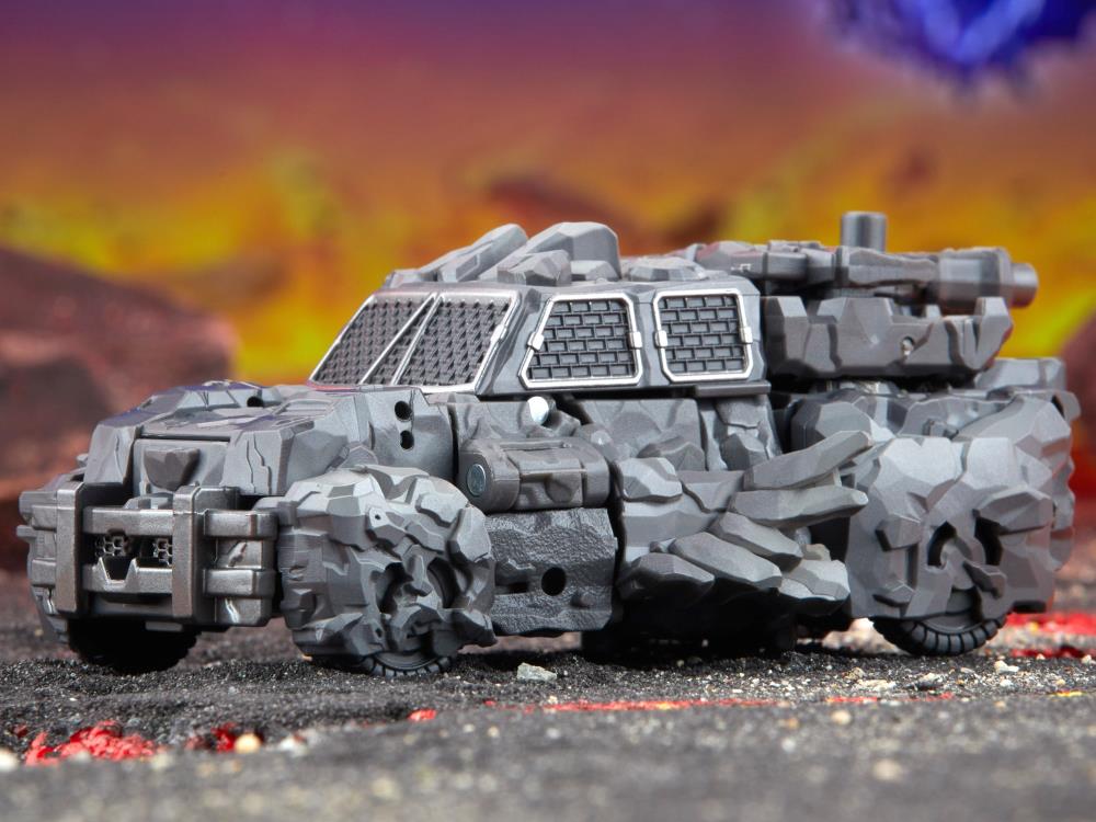 Transformers: Legacy United Deluxe Infernac Universe Magneous Gallery Image 11