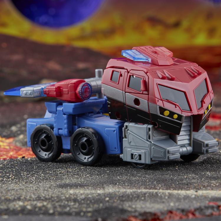 Transformers: Legacy United Voyager Animated Universe Optimus Prime Gallery Image 11