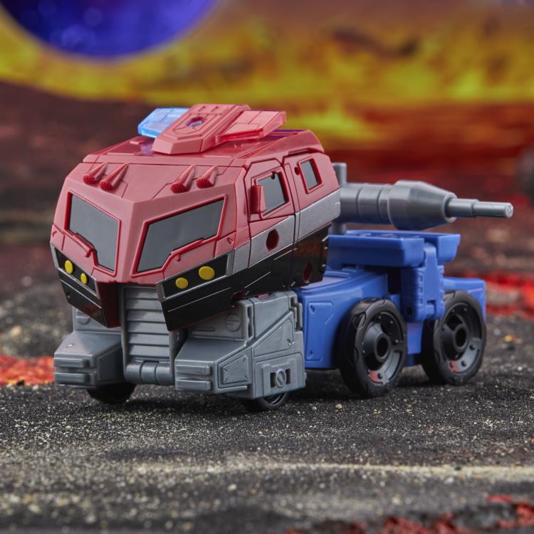 Transformers: Legacy United Voyager Animated Universe Optimus Prime Gallery Image 12