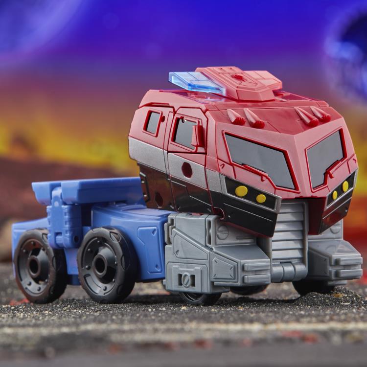 Transformers: Legacy United Voyager Animated Universe Optimus Prime Gallery Image 9