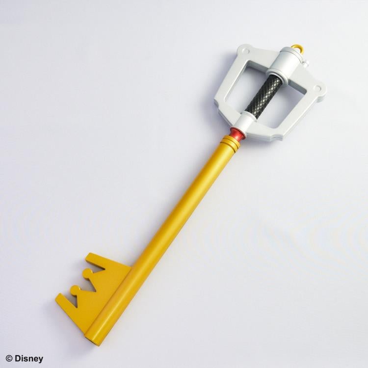 Kingdom Hearts Kingdom Key Dark Side Light-Up Keyblade Gallery Image 3