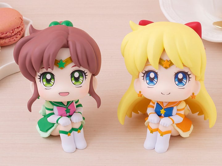 Pretty Guardian Sailor Moon Cosmos Look Up Series Eternal Sailor Jupitor & Eternal Sailor Venus Set with Gift Gallery Image 1