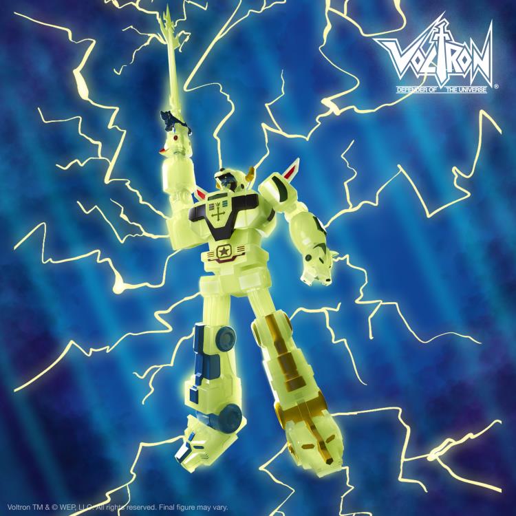Voltron: Defender of the Universe ULTIMATES! Voltron (Lightning Glow) Action Figure Gallery Image 4