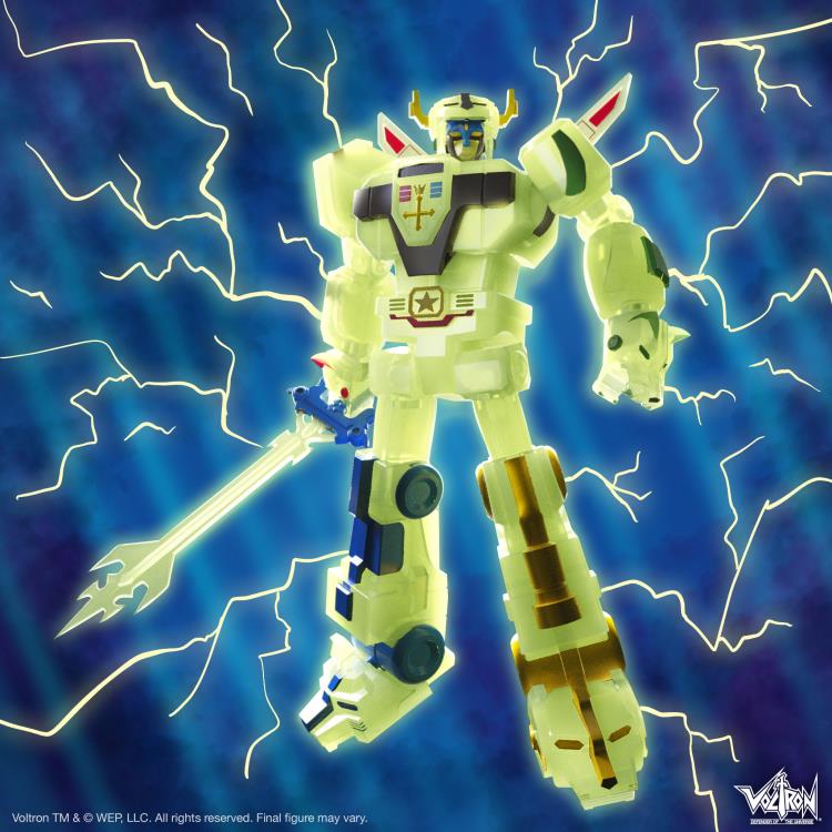 Voltron: Defender of the Universe ULTIMATES! Voltron (Lightning Glow) Action Figure Gallery Image 3