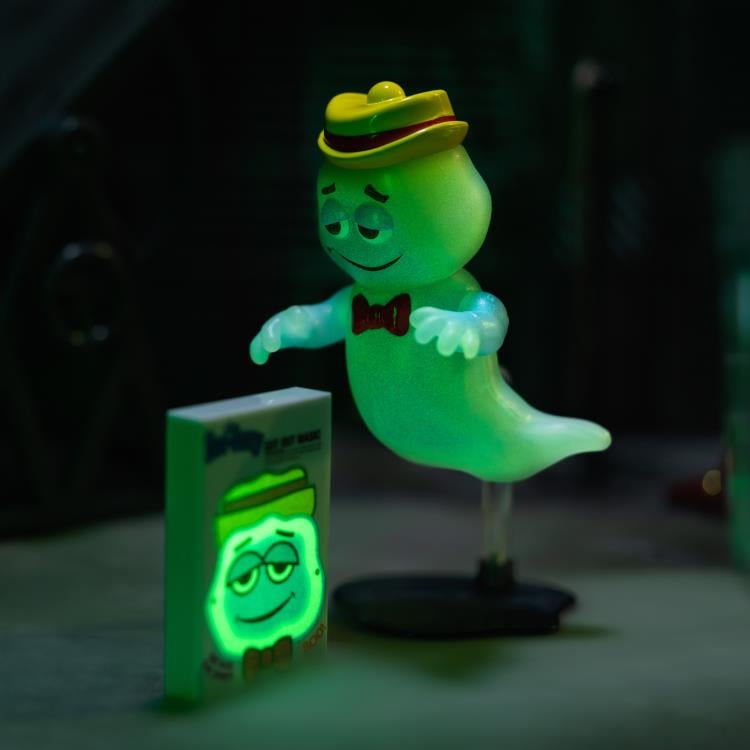 General Mills Boo Berry (Glow-in-the-Dark) Action Figure Gallery Image 9