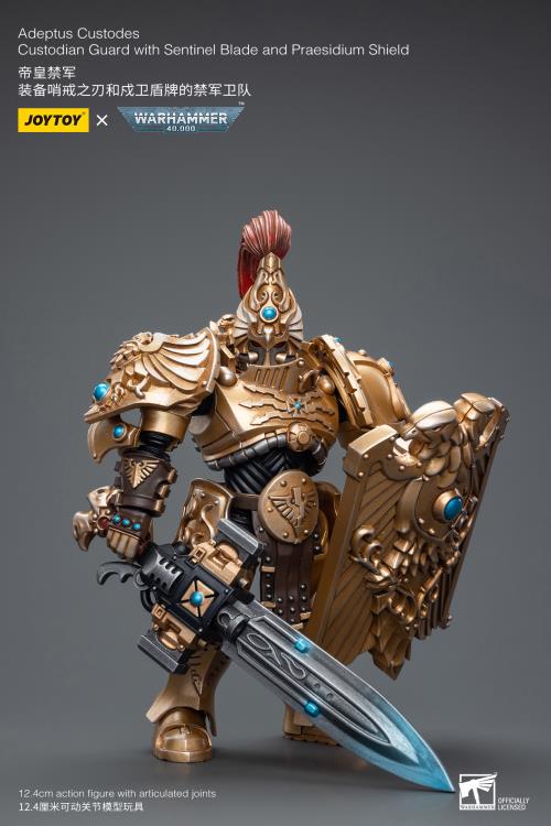 Warhammer 40K Adeptus Custodes Custodian Guard with Sentinel Blade and Praesidium Shield 1/18 Scale Action Figure Gallery Image 4