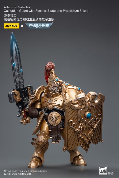 Warhammer 40K Adeptus Custodes Custodian Guard with Sentinel Blade and Praesidium Shield 1/18 Scale Action Figure Gallery Image 5