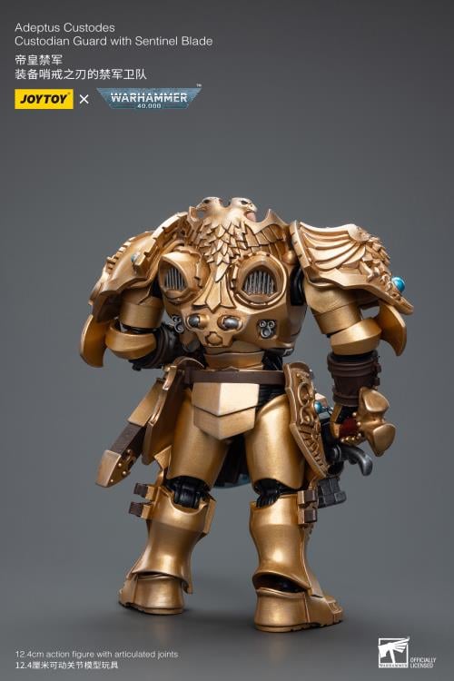 Warhammer 40K Adeptus Custodes Custodian Guard with Sentinel Blade 1/18 Scale Action Figure Gallery Image 4