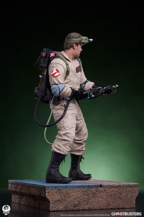 Ghostbusters Ray (Deluxe Ver.) 1/4 Scale Limited Edition Statue Gallery Image 18