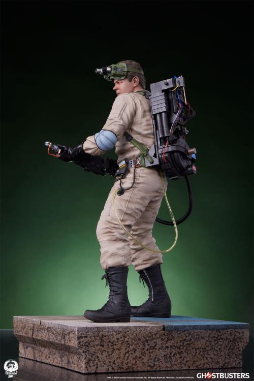 Ghostbusters Ray (Deluxe Ver.) 1/4 Scale Limited Edition Statue Gallery Image 21
