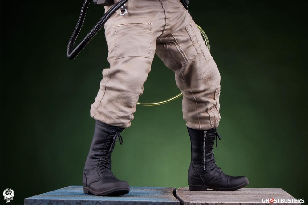 Ghostbusters Ray (Deluxe Ver.) 1/4 Scale Limited Edition Statue Gallery Image 28