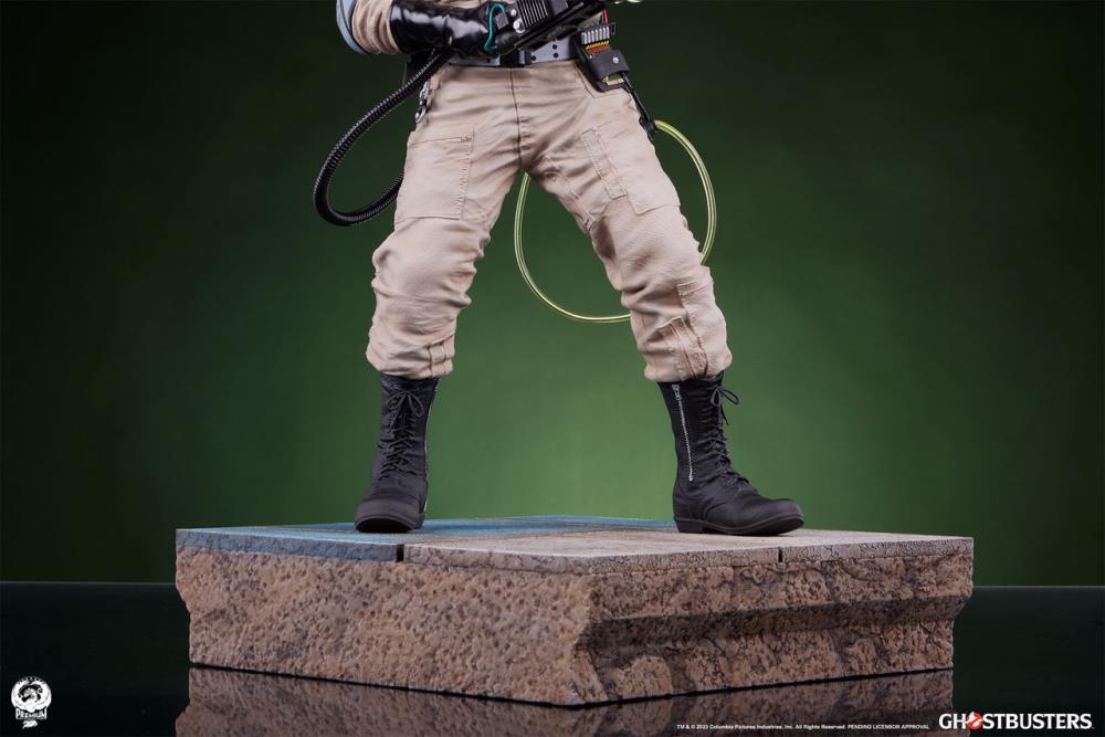 Ghostbusters Ray (Deluxe Ver.) 1/4 Scale Limited Edition Statue Gallery Image 27