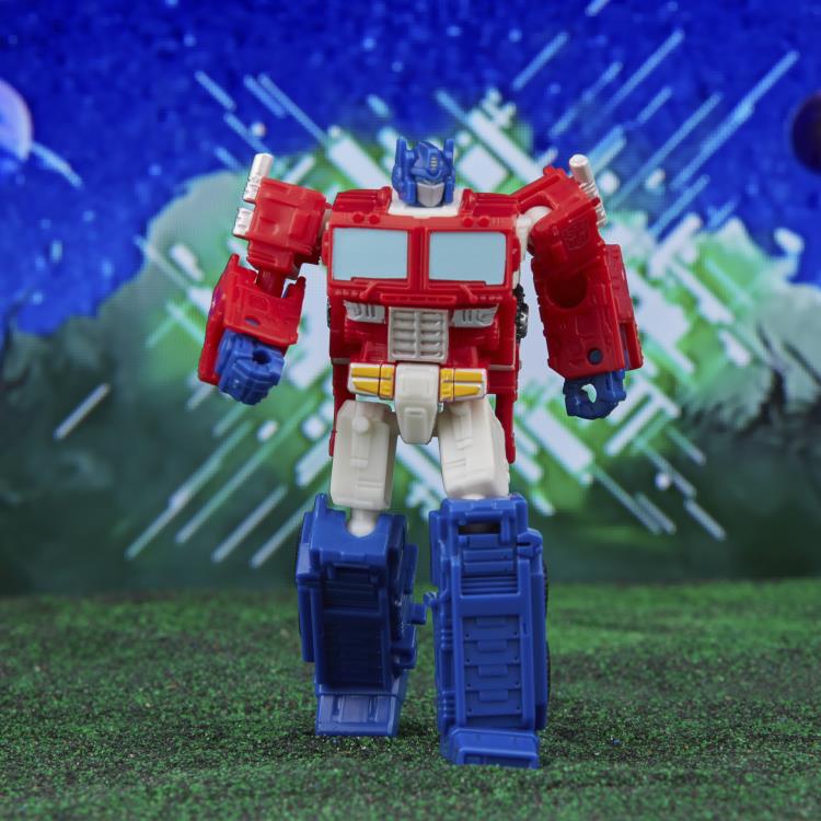 Transformers: Legacy Evolution Core Optimus Prime & Bumblebee Exclusive Two-Pack Gallery Image 5