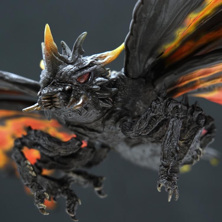 Godzilla vs. Mothra Middle Size Series Battra Adult Model Kit Gallery Image 7