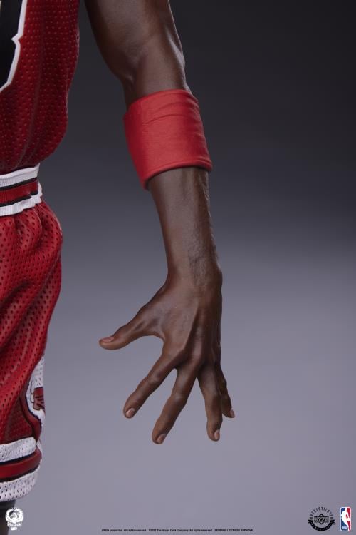 Michael Jordan 1/4 Scale Statue Gallery Image 17