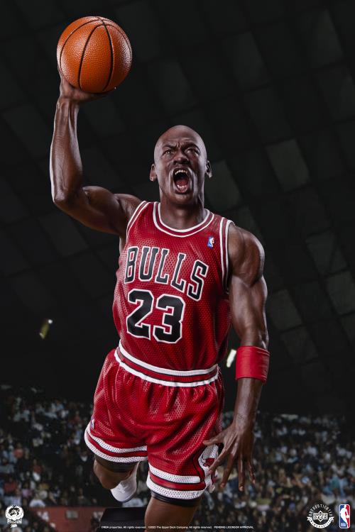 Michael Jordan 1/4 Scale Statue Gallery Image 7