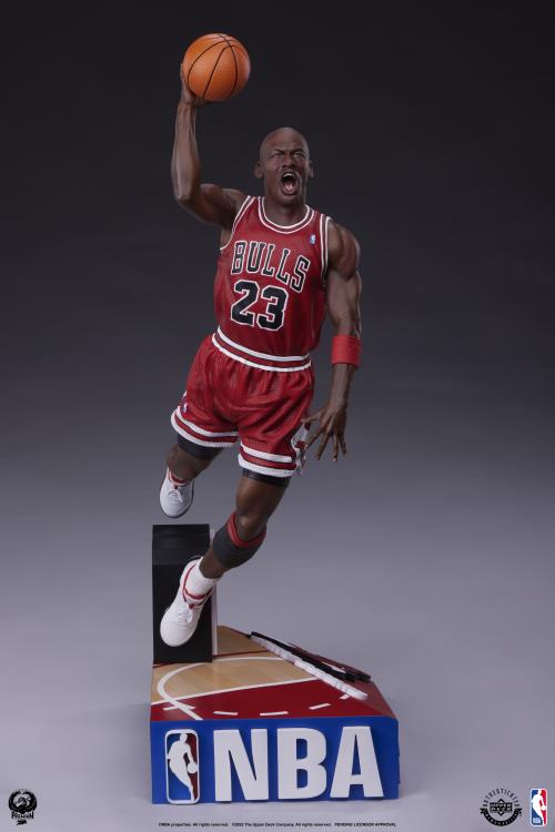 Michael Jordan 1/4 Scale Statue Gallery Image 8