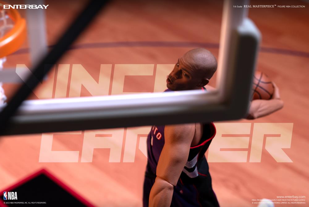 NBA Real Masterpiece Vince Carter (Special Edition) 1/6 Scale Figure Gallery Image 6