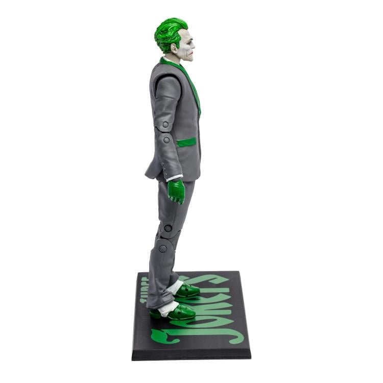 Batman: Three Jokers DC Multiverse The Joker (The Criminal) BBTS Exclusive Limited Black & White Accent Edition Action Figure Gallery Image 8